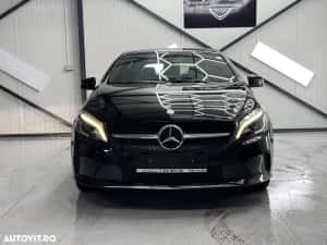 Mercedes-Benz A 200 d 7G-DCT AMG Line — miniatura 3