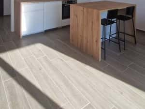 0 COMISION, BLOC NOU SI PARCARE INCLUSA, TORONTALULUI — miniatura 4