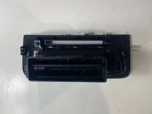 Grila aerisire bord centrala Volvo V60 S60 2011-2018 30791699 — miniatura 8