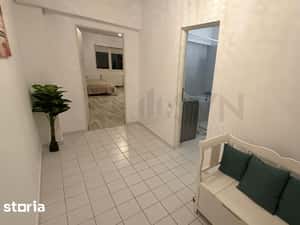 Studio Mall Vitan bloc 2001 53 mp — miniatura 4