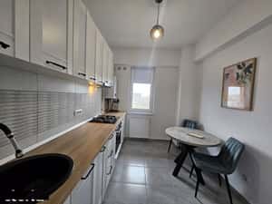 Apartament cu 2 camere, CONEST, 63mp, 500 euro — miniatura 2