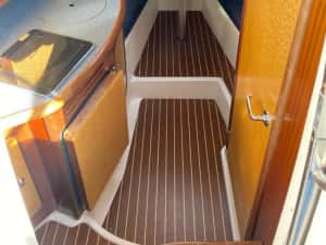 BAVARIA 27 diesel , economica , barca cu motor inboard — miniatura 3