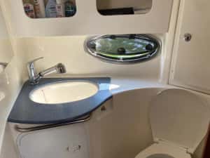 BAVARIA 27 diesel , economica , barca cu motor inboard — miniatura 5