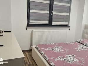 Particular Inchiriez apartament 2 camere Craiova centru — miniatura 2