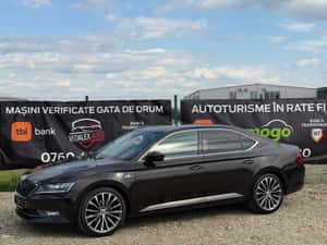 Skoda Superb Laurin&Klement - 15.990 EUR — miniatura 2