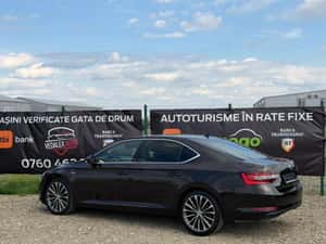 Skoda Superb Laurin&Klement - 15.990 EUR — miniatura 4