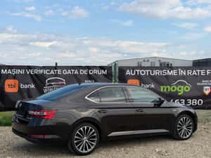 Skoda Superb Laurin&Klement - 15.990 EUR — miniatura 5