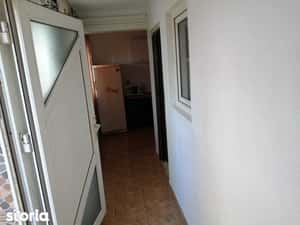 inchiriez  garsoniera — miniatura 6