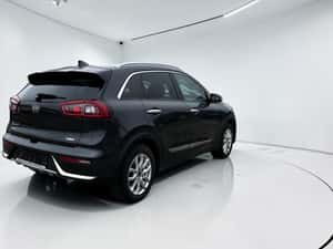 KIA Niro 1.6 GDi PHEV – Plug-in Hybrid | SUV Premium — miniatura 3