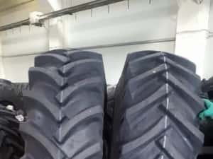 Cauciucuri noi 18.4-38 de tractor de spate marca OZKA cu 14 pliuri R38 — miniatura 6