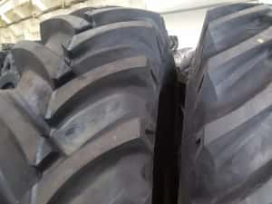 Cauciucuri noi 18.4-38 de tractor de spate marca OZKA cu 14 pliuri R38 — miniatura 8