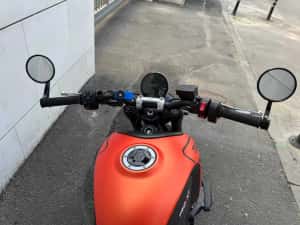 Triumph Trident 660 2023 - Baja Orange - — miniatura 6