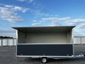 Rulota Comerciala Fast Food 4x2.5x2.3m, In Stoc Si La Comanda — miniatura 2