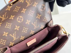 Geanta LV Louis Vuitton Metis East West 21 cm, tip Premium — miniatura 7