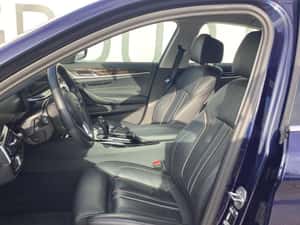 BMW 545 Plug-in hybrid second-hand, 2023 — miniatura 7