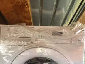 Vînd ușa mașina de spălat rufe hotpoint — miniatura 7