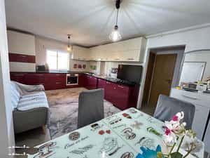 2 Cam-3 min Spitalul Judetean-54MP-Mobilat-2 Balcoane-90.000 Eur!Neg — miniatura 3