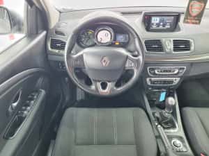 Vand Renault Megane 3 2014 Diesel 1500 cmc Neavariata — miniatura 8