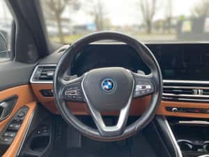 BMW 330 Break hibrid 292 cp second-hand — miniatura 7