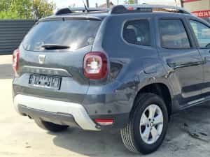 Dacia Duster 1.5 dci Automata  model Prestigiu — miniatura 3