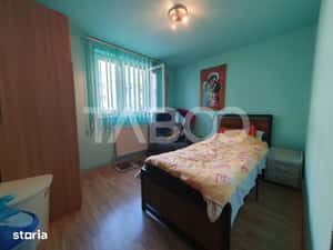 Apartament de vanzare 2 camere semidecomandat zona 13 Decembrie — miniatura 5
