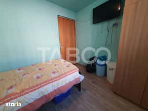 Apartament de vanzare 2 camere semidecomandat zona 13 Decembrie — miniatura 6