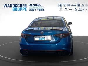 Alfa Romeo Giulia Quadrifoglio, 519 CP, Benină, Automată — miniatura 4