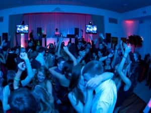 Sonorizari dj, nunti, botez, evenimente festive si corporate(inclusiv  unguresti) — miniatura 9
