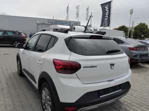 Dacia SANDERO Stepway TCe 90 MT6 Expression — miniatura 4