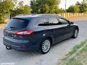 Ford Mondeo 2.0 tdci vând sau schimb — miniatura 4
