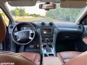 Ford Mondeo 2.0 tdci vând sau schimb — miniatura 5
