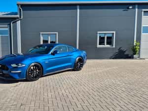 Ford Mustang Automată 449 HP Benzină