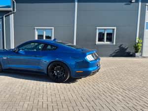 Ford Mustang Automată 449 HP Benzină — miniatura 5