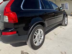 Volvo XC 90 4x4 Facelift — miniatura 4