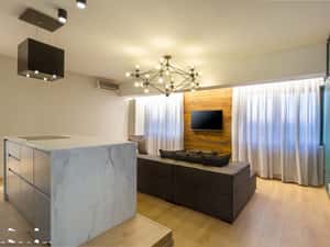 Apartament cu 3 camere, balcon și loc de parcare in garaj - Mall Vitan