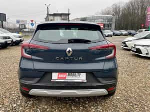 Renault Captur – Model 2023, benzină, SUV modern — miniatura 5