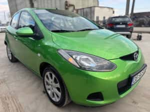 Mazda 2 1.4 i 2008 avariat lovit avariate — miniatura 4