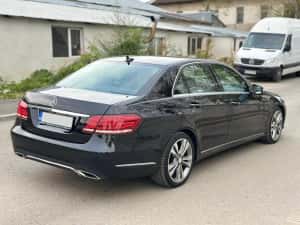 Mercedes E350 4Matic AMG line — miniatura 5