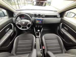 Dacia Duster Prestige 1.5Diesel 4X4 Euro6 Camera360° Încălzire Scaune — miniatura 5