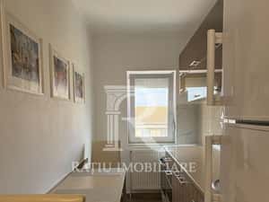 Garsoniera de inchiriat | Etaj 5 | Zona Decebal | Oradea — miniatura 5
