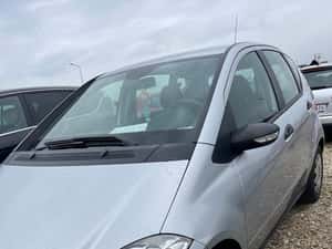Vand Mercedes-benz Clasa a A 150 2008 Benzina 1500 cmc Neavariata