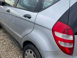 Vand Mercedes-benz Clasa a A 150 2008 Benzina 1500 cmc Neavariata — miniatura 3