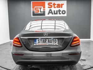 2019 Mercedes Benz E Class 200 d 9G-TRONIC Exclusive — miniatura 5