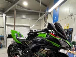 Kawasaki ninja 650 limitat A2 — miniatura 9