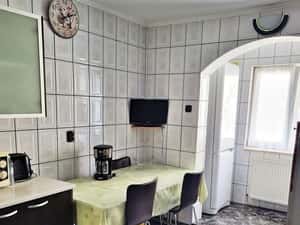 Închiriez apartament cu 2 camere — miniatura 5