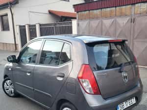 OCAZIE 125000 KM HYUNDAI i 10 2008 consum 4% stare excelenta — miniatura 7