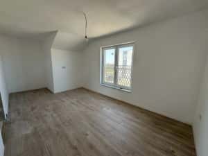 Duplex P+M Toate Utilitatile - La astfalt - Mosnita Noua — miniatura 9