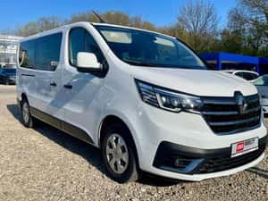 RENAULT TRAFIC 2.0 Blue dCi 110 S&S L2 8+1 Life