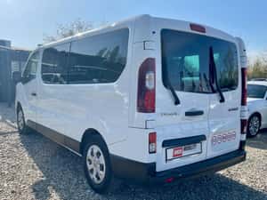 RENAULT TRAFIC 2.0 Blue dCi 110 S&S L2 8+1 Life — miniatura 6