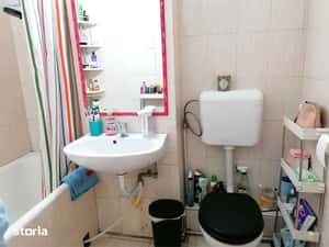 Apartament cu doua camere decomandat, zona Vlahuta — miniatura 6